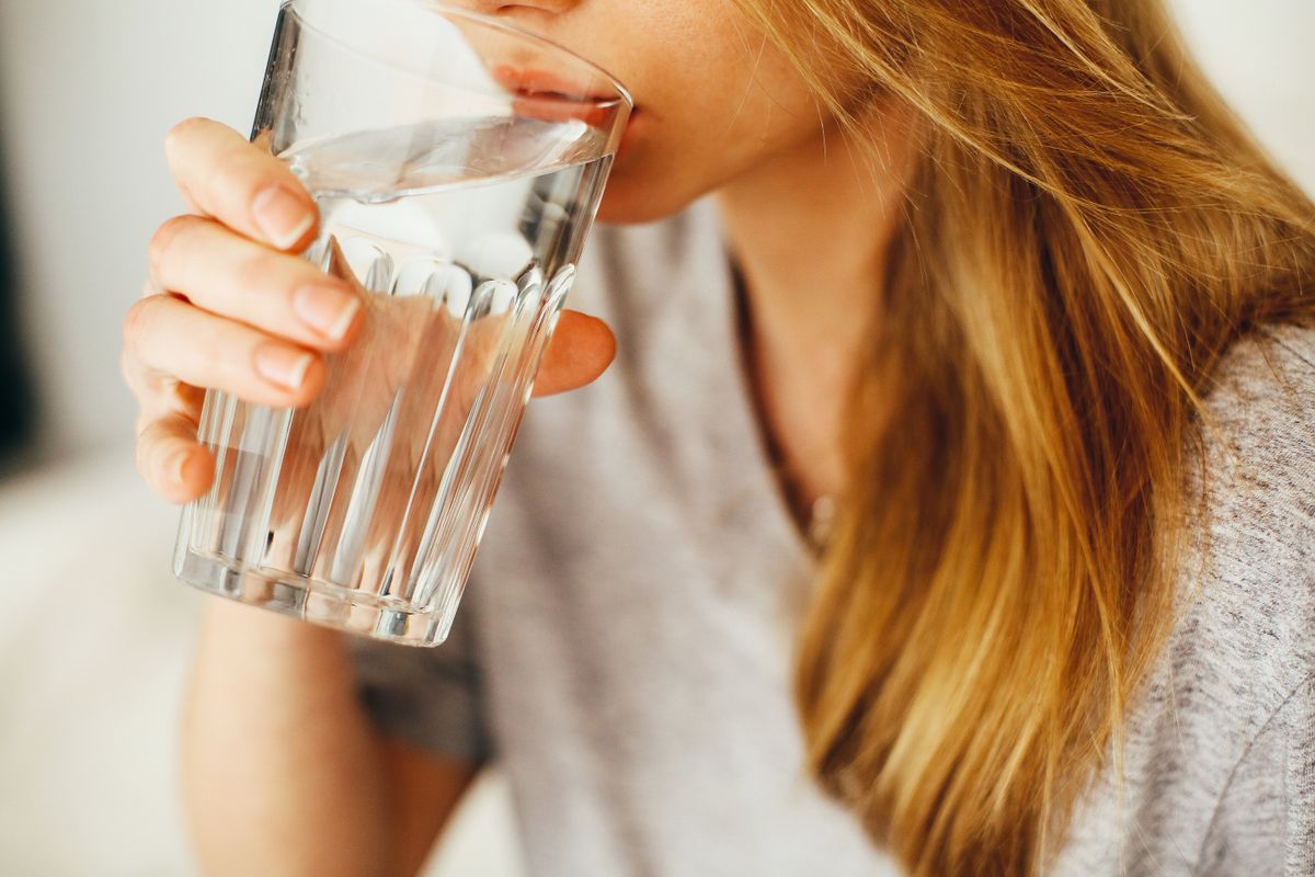 lịch uống nước trong giờ nhịn ăn gián đoạn 16/8 duy trì fasting thương hiệu Trang