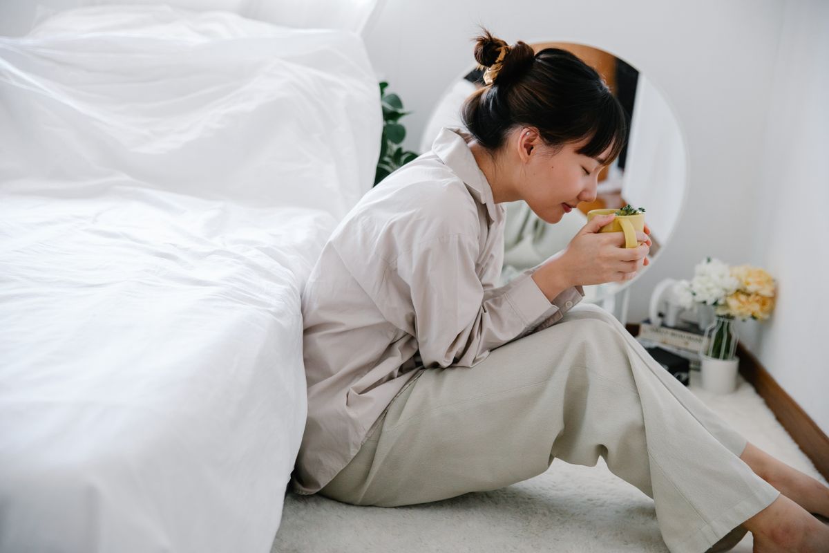Cách xử lý cảm giác thèm ăn ban đêm khi làm 16/8